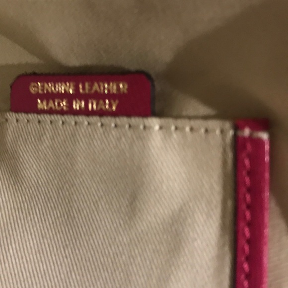 Escada purse - Picture 6 of 7